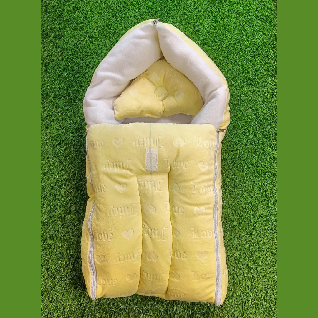 প্রিমিয়াম বেবি ভেলভেট ক্যারি বেড